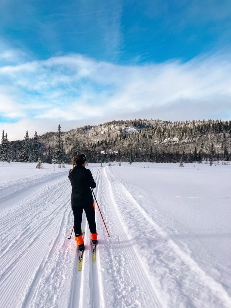 Person standing on a cross-country ski trail in Hemsedal